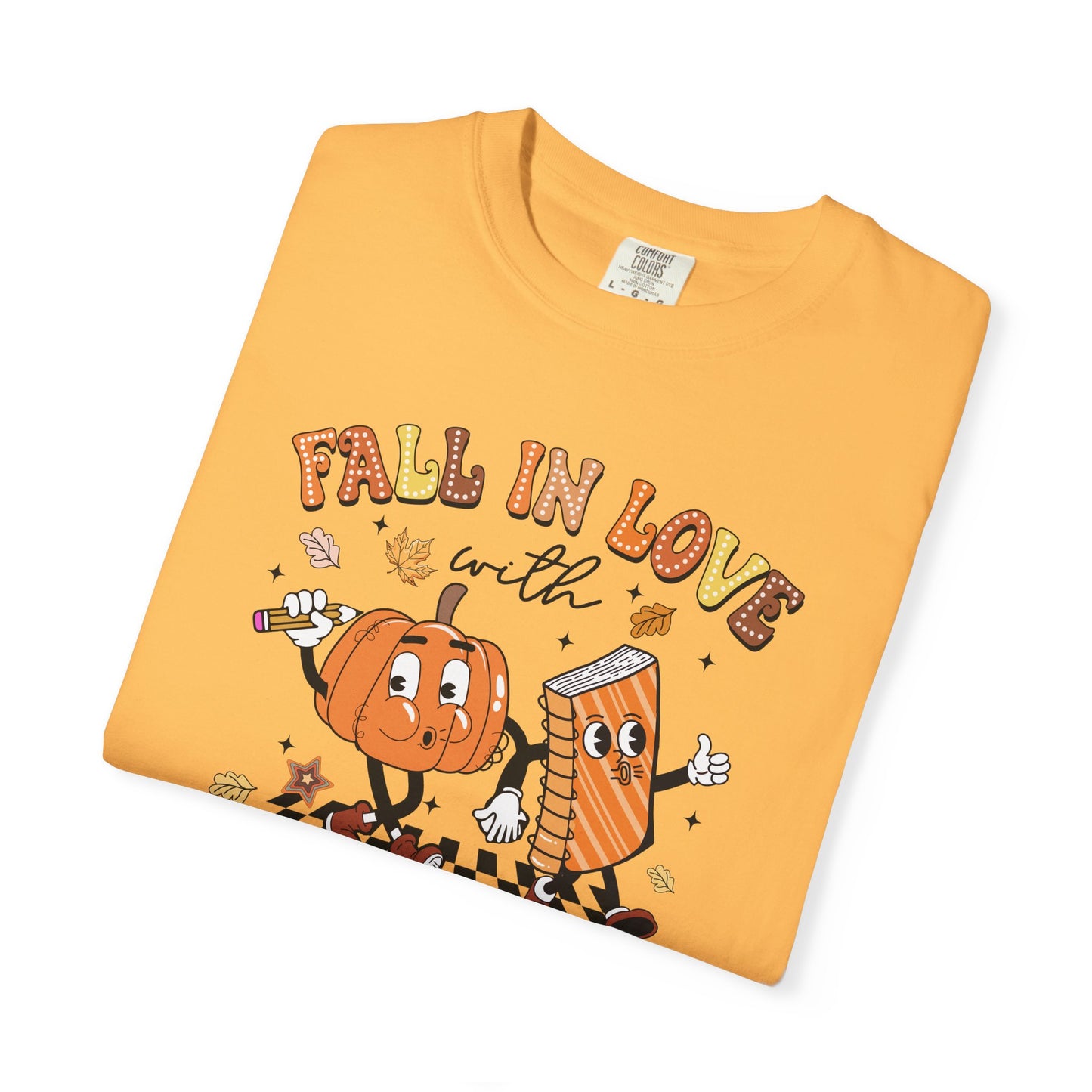 Fall in Love with Learning Shirt | Teacher Pumpkin Book Tee | Comfort Colors Autumn Teacher T-Shirt | Cute Fall Classroom Outfit