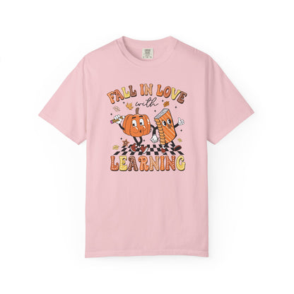 Fall in Love with Learning Shirt | Teacher Pumpkin Book Tee | Comfort Colors Autumn Teacher T-Shirt | Cute Fall Classroom Outfit
